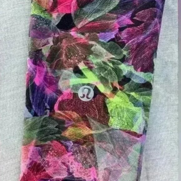 Lululemon Wunder Train High Rise Tight; Size 2 In Vivid Floral Tone Multi - Picture 4 of 5